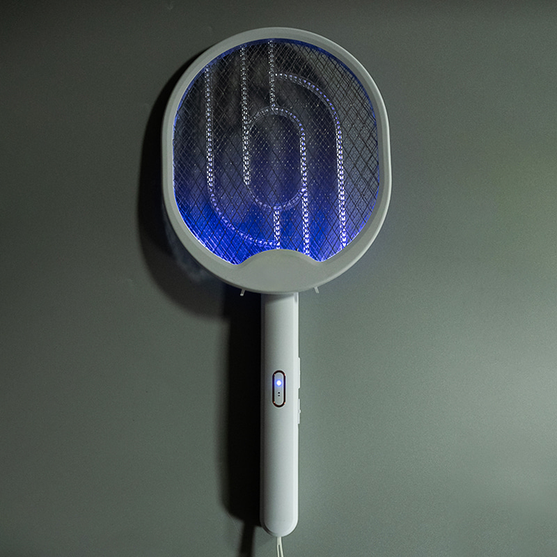 FF-881 可折叠 USB 充电式电动蚊拍,带显示屏